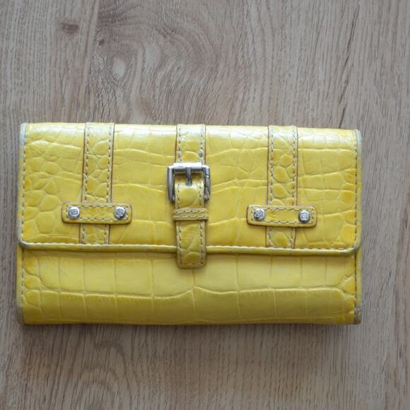 MICHAEL Michael Kors Yellow Tri-Fold Leather Wallet - Picture 1 of 6